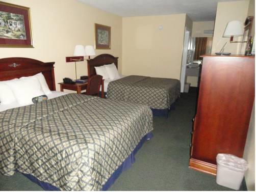 6 Downtown Baylor Hotel